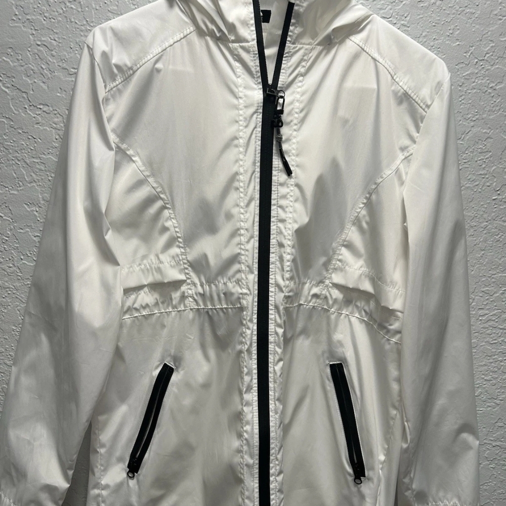 Women's White Hooded Jacket